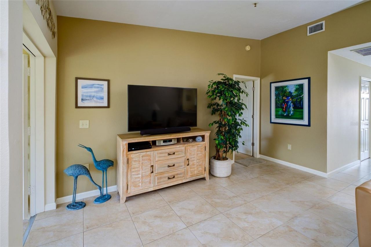 1220 Siesta Bayside Drive, Unit 1220-A, Sarasota, FL 34242 Photo