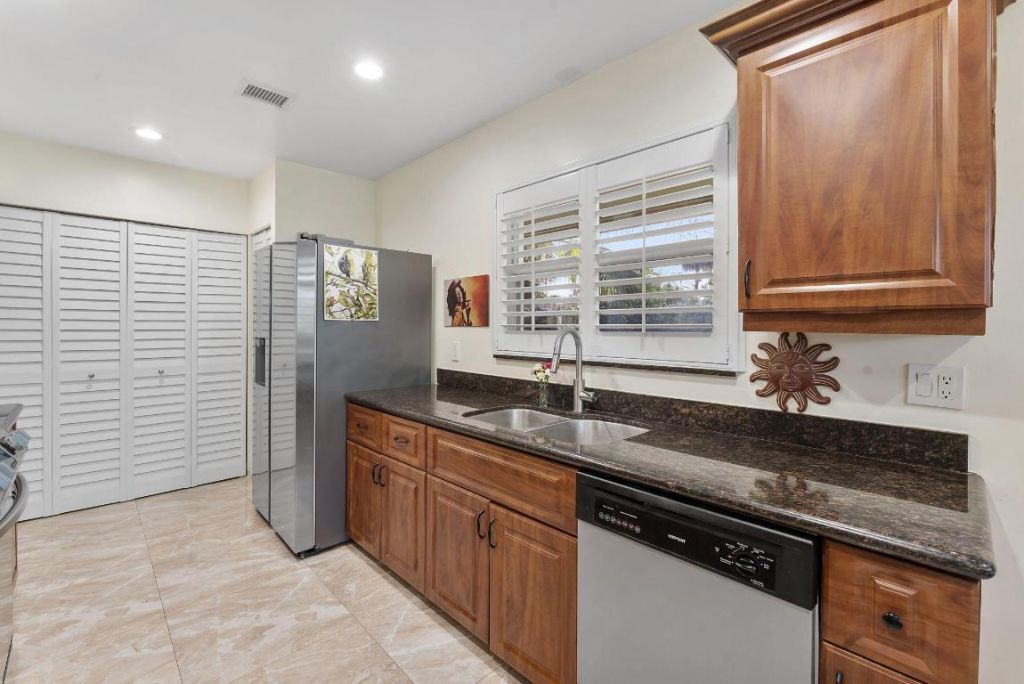 4161 S Us Highway 1, Unit G1, Jupiter, FL 33477 Photo