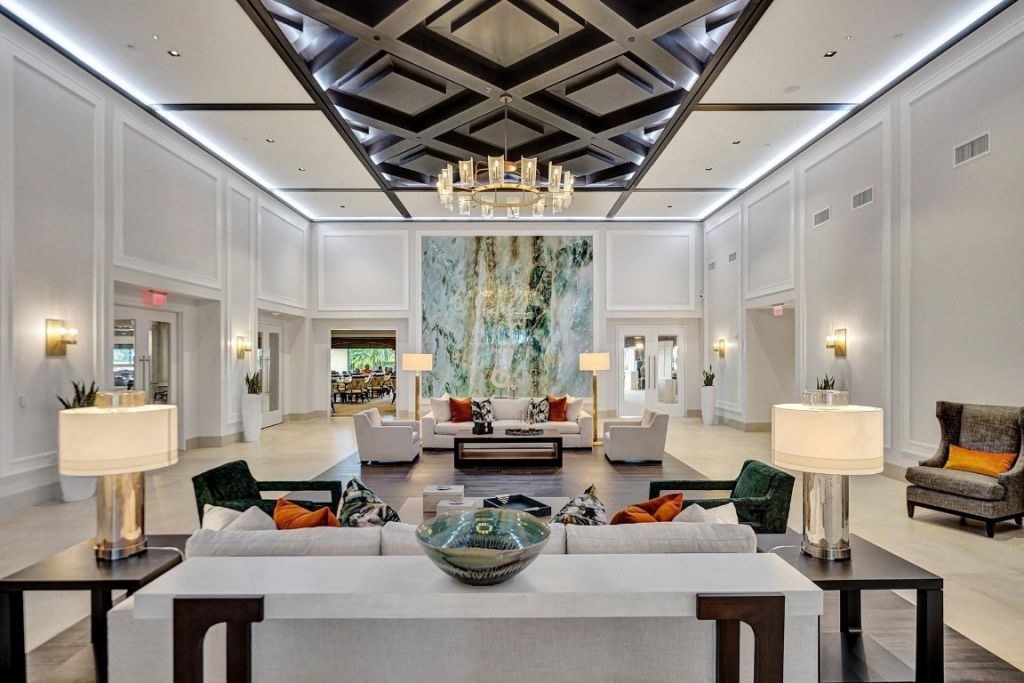 10270 Silver Lake Drive, Boca Raton, FL 33428 Photo