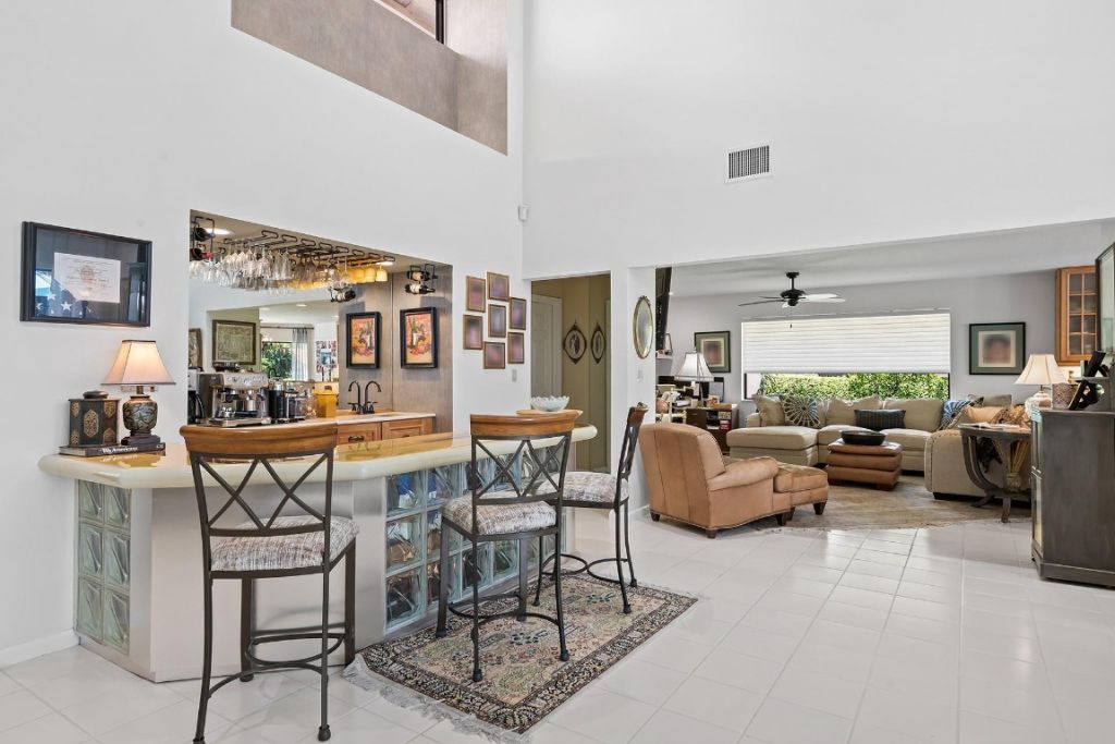 10270 Silver Lake Drive, Boca Raton, FL 33428 Photo