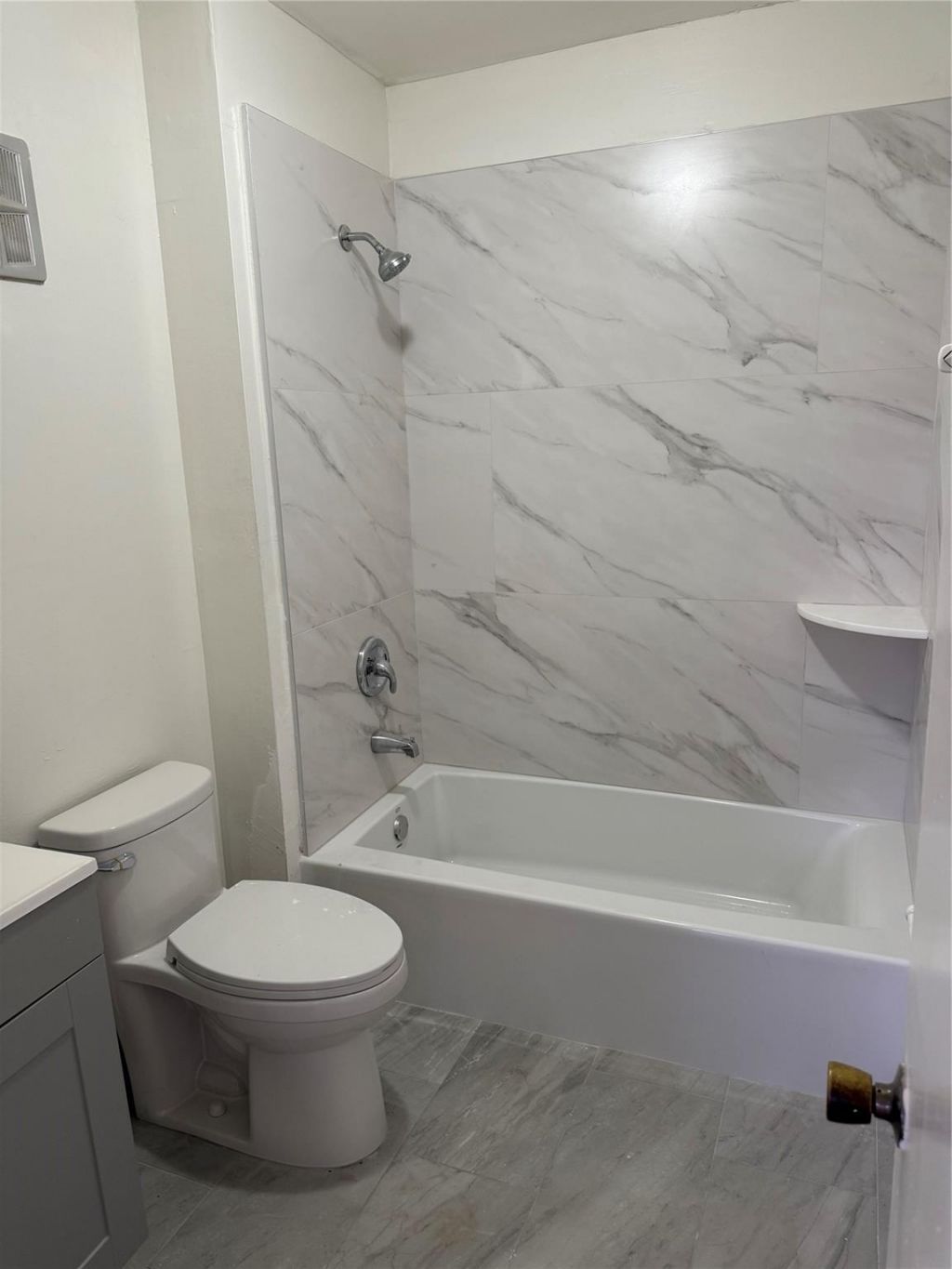 7901 Colony Circle, Unit 201, Fort Lauderdale, FL 33321 Photo