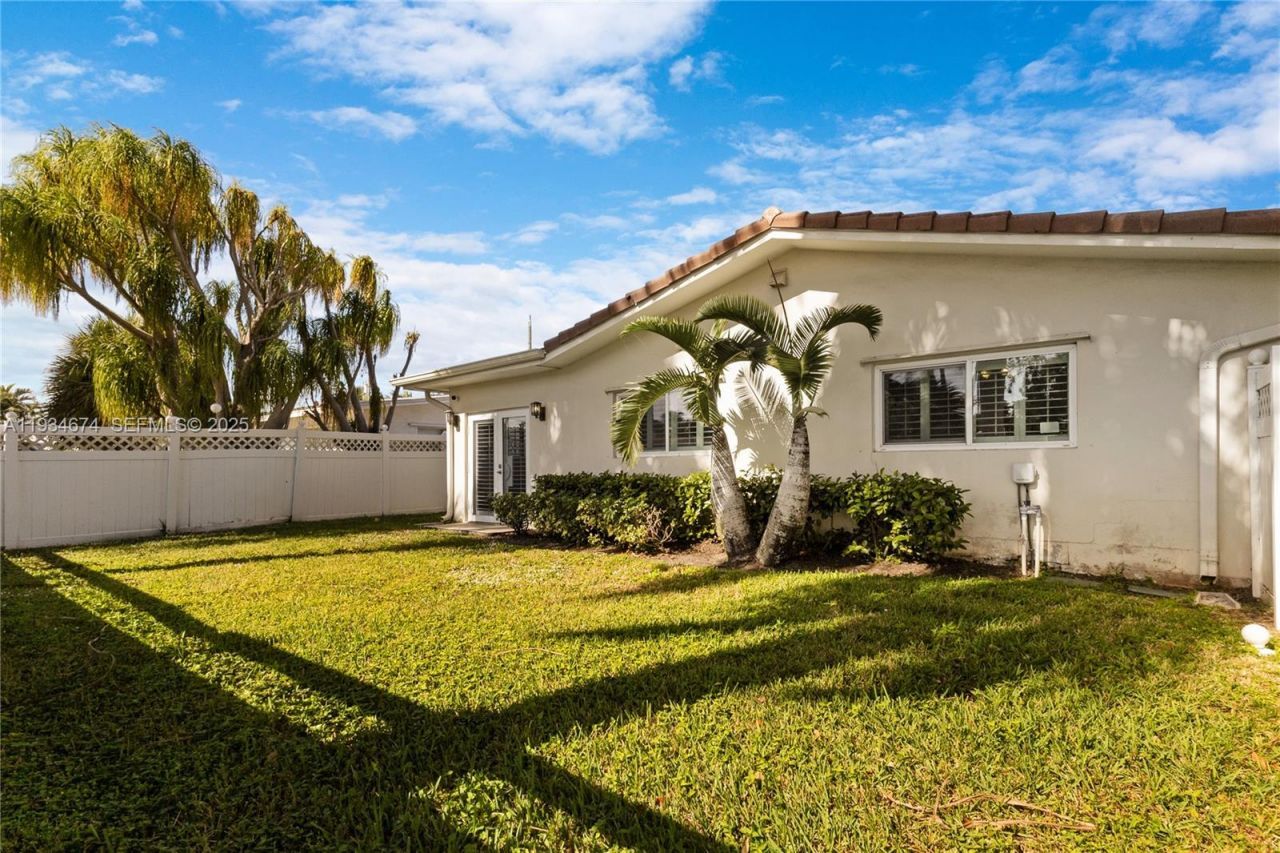 3401 NE 21st Ave, Lighthouse Point, FL 33064 Photo