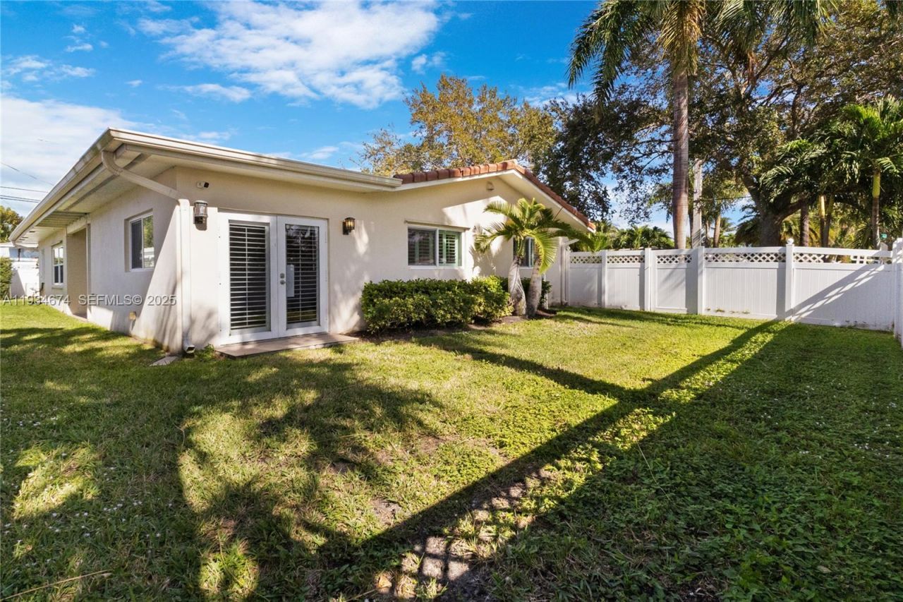 3401 NE 21st Ave, Lighthouse Point, FL 33064 Photo