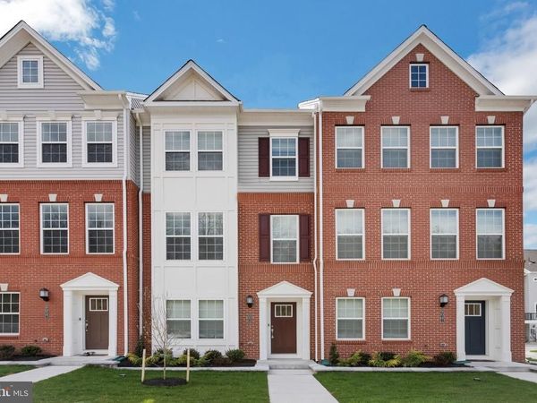 8039 BLUE STREAM DRIVE, ELKRIDGE, MD 21075