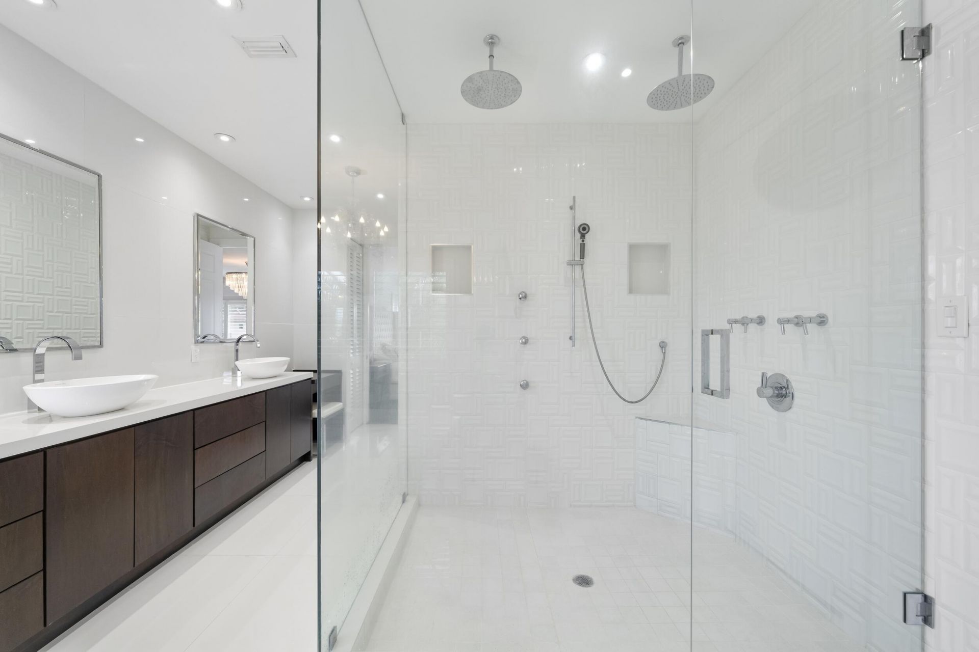 16430 NE 30th Avenue, North Miami Beach, FL 33160 Photo