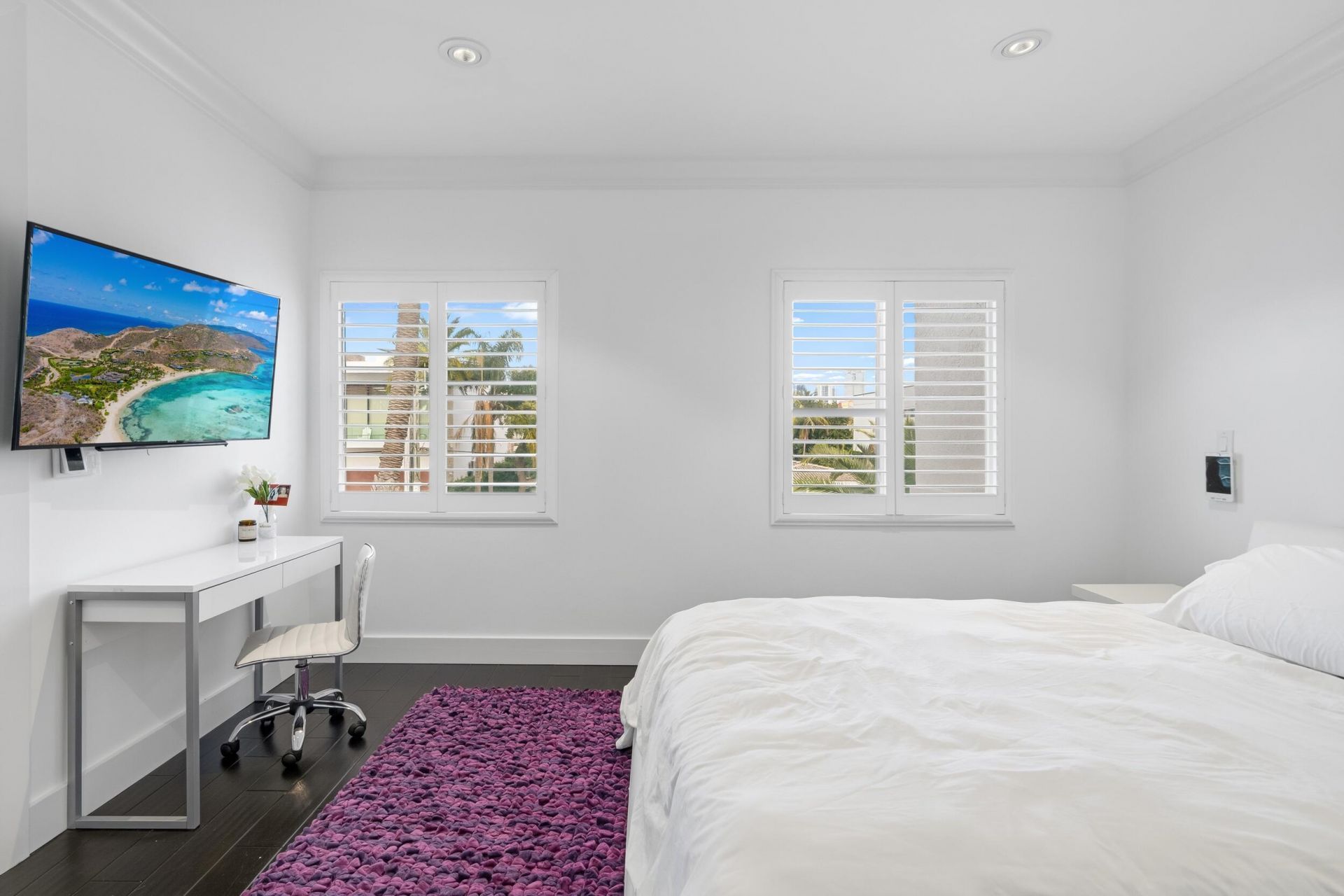 16430 NE 30th Avenue, North Miami Beach, FL 33160 Photo