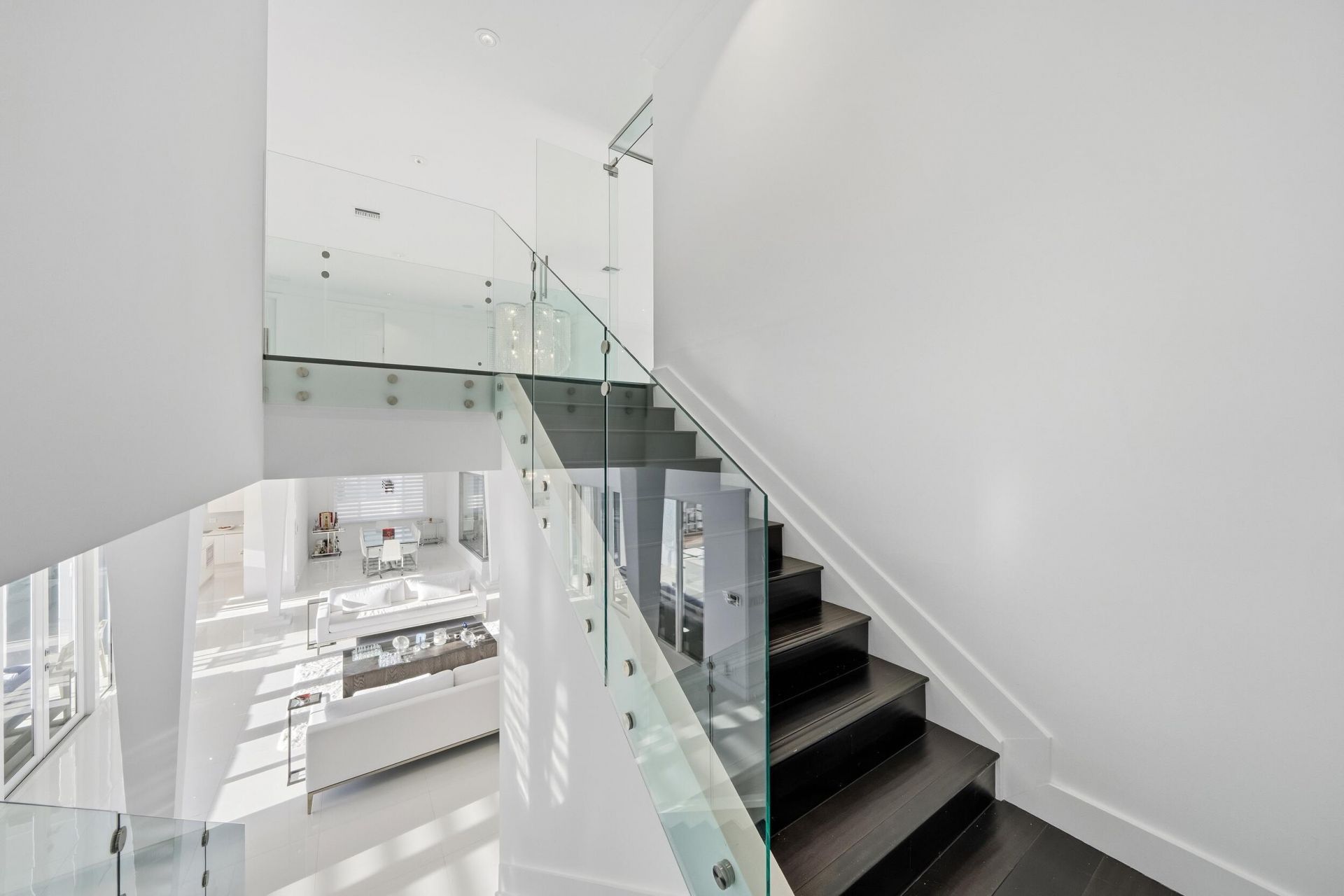 16430 NE 30th Avenue, North Miami Beach, FL 33160 Photo