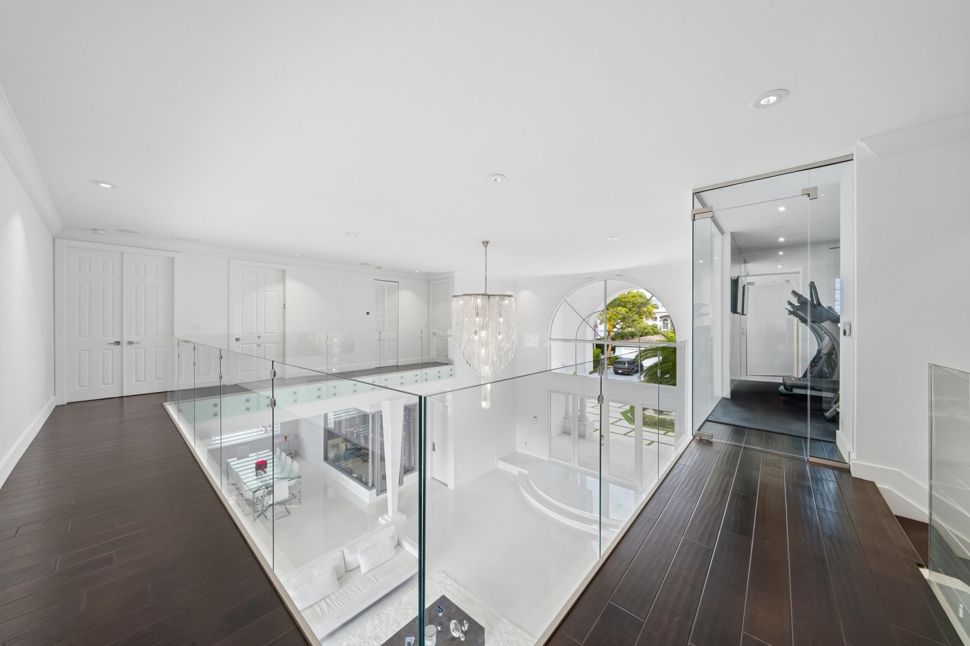 16430 NE 30th Avenue, North Miami Beach, FL 33160 Photo