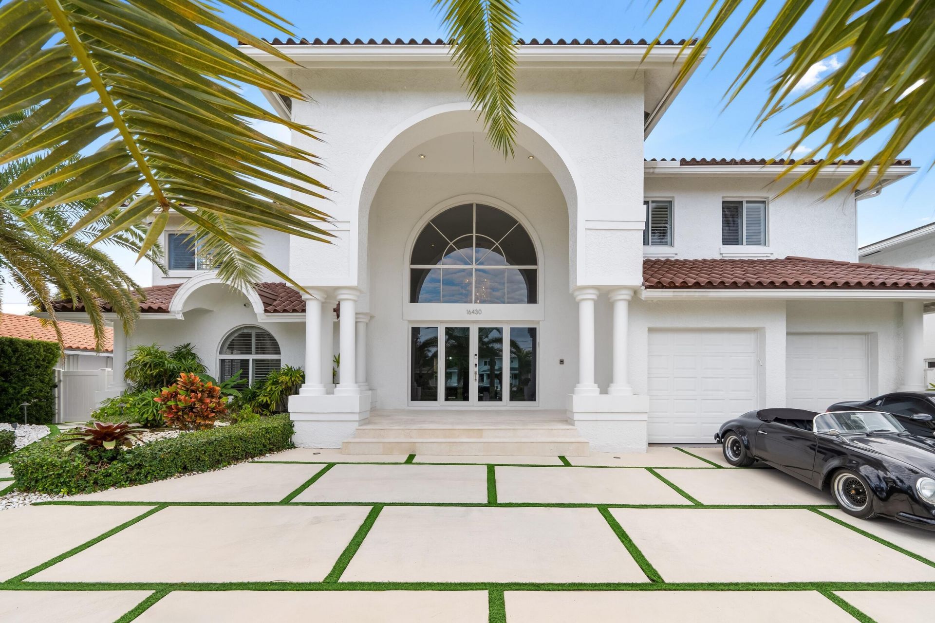 16430 NE 30th Avenue, North Miami Beach, FL 33160 Photo