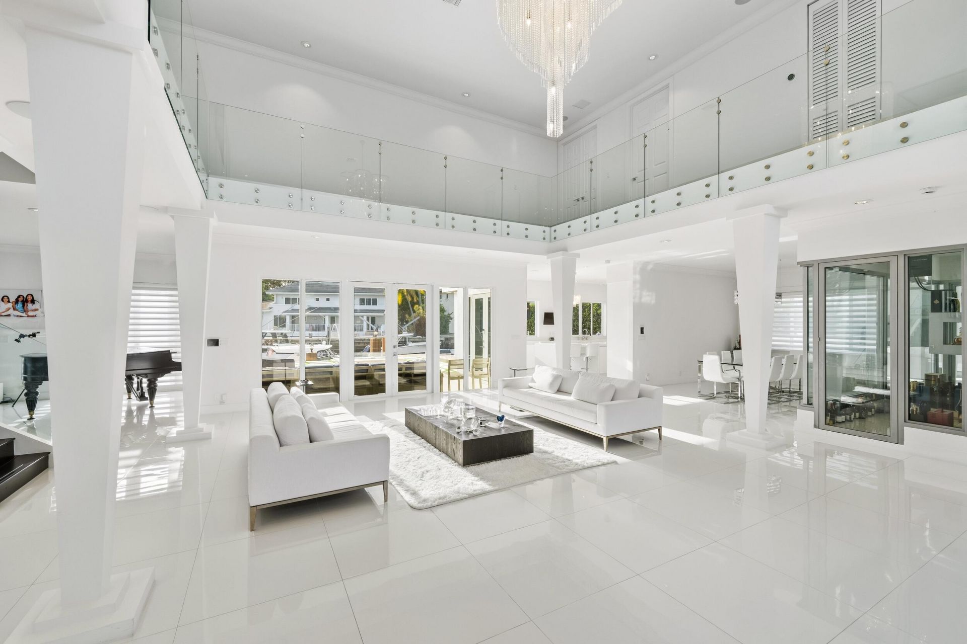 16430 NE 30th Avenue, North Miami Beach, FL 33160 Photo