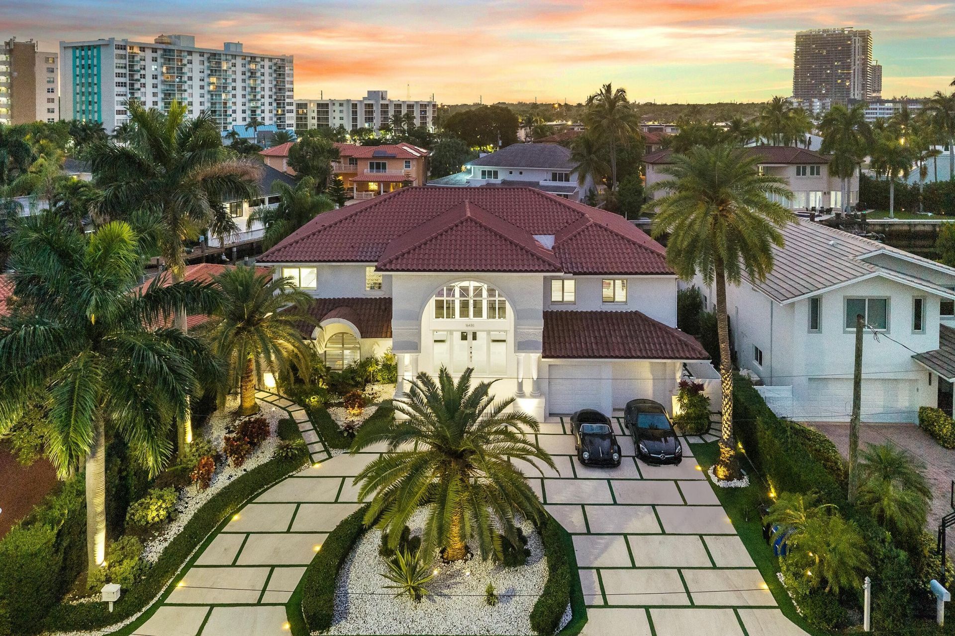 16430 NE 30th Avenue, North Miami Beach, FL 33160 Photo