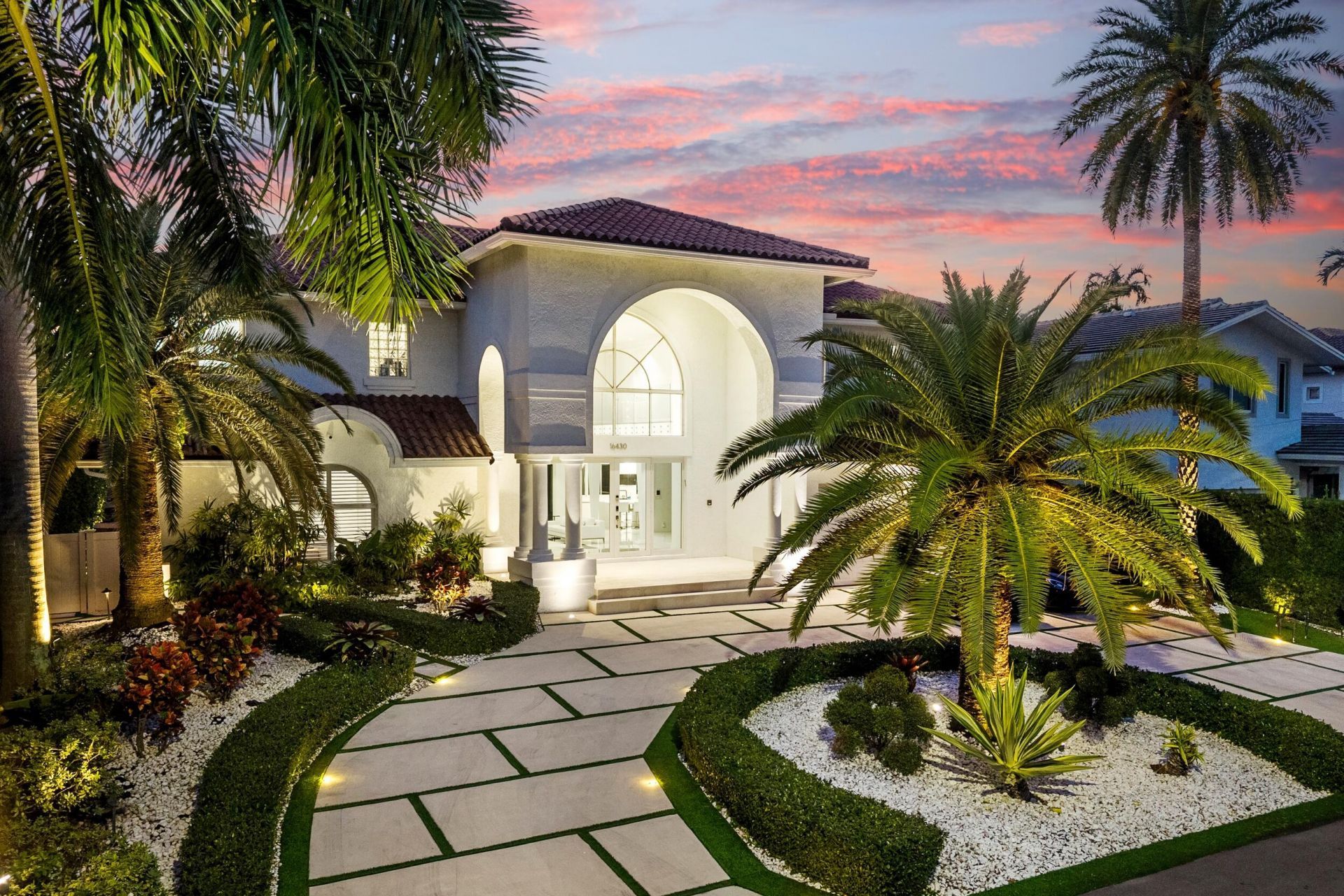 16430 NE 30th Avenue, North Miami Beach, FL 33160 Photo