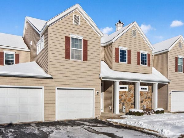 70 Knollwood Hollow, Ballston Spa, NY 12020