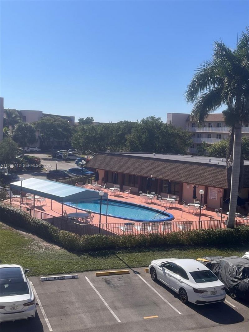 2704 NW 104th Ave , Unit 309, Sunrise, FL 33322 Photo