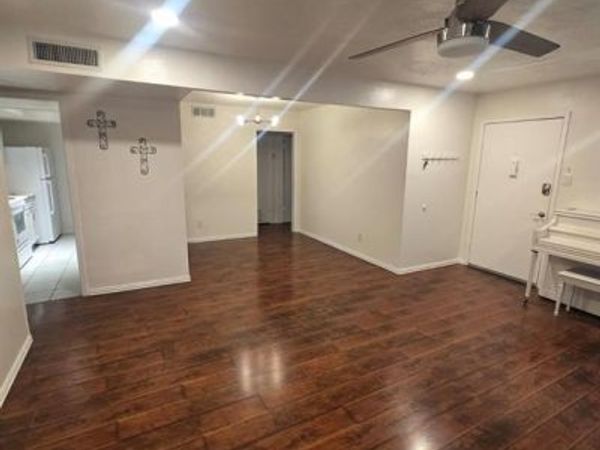 12810 Midway Road, Unit 1037, Dallas, TX 75244