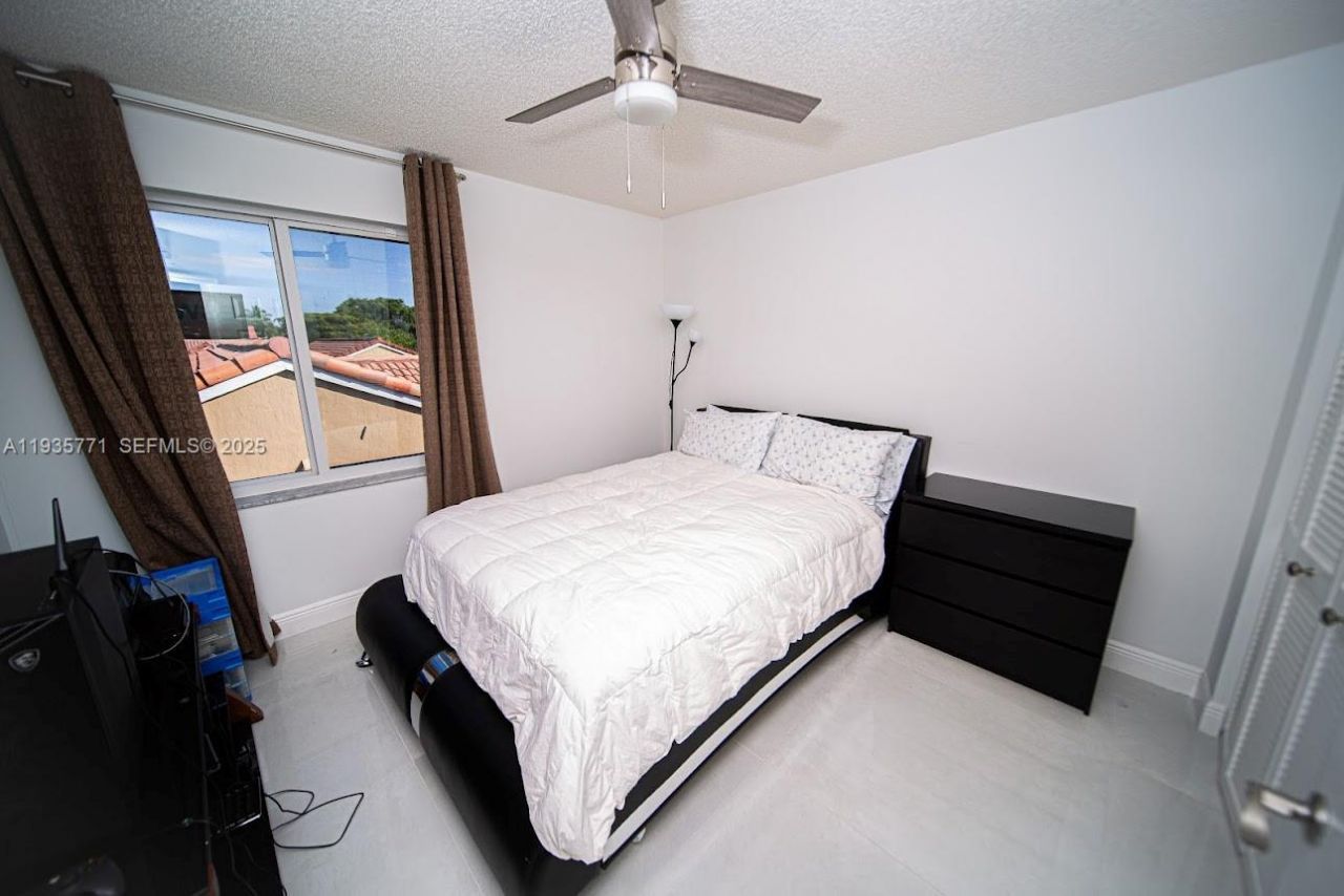 13020 SW 17th Ct, Miramar, FL 33027 Photo