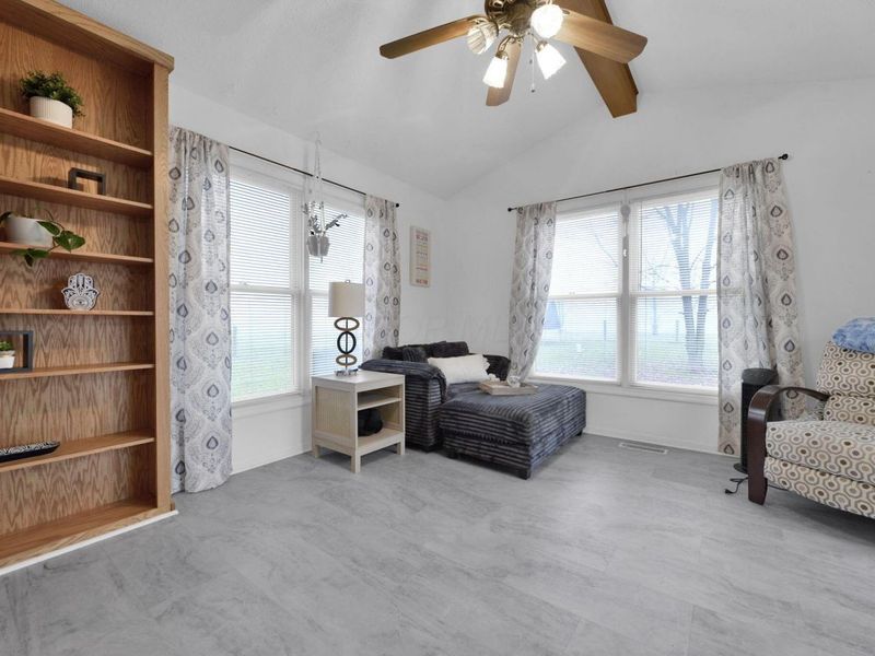 2120 State Route 187, London, OH 43140 Photo 15