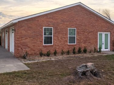 35 Stage Road, London, KY 40744