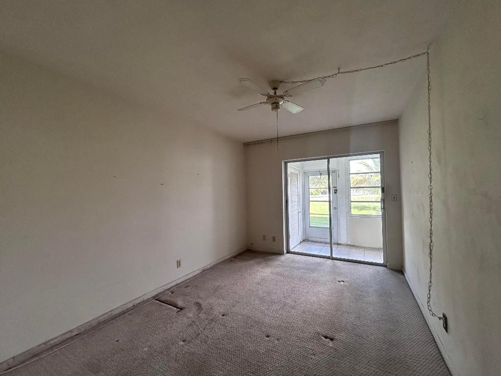 2400 Lake Osborne Drive, Unit 102, Lake Worth Beach, FL 33461 Photo