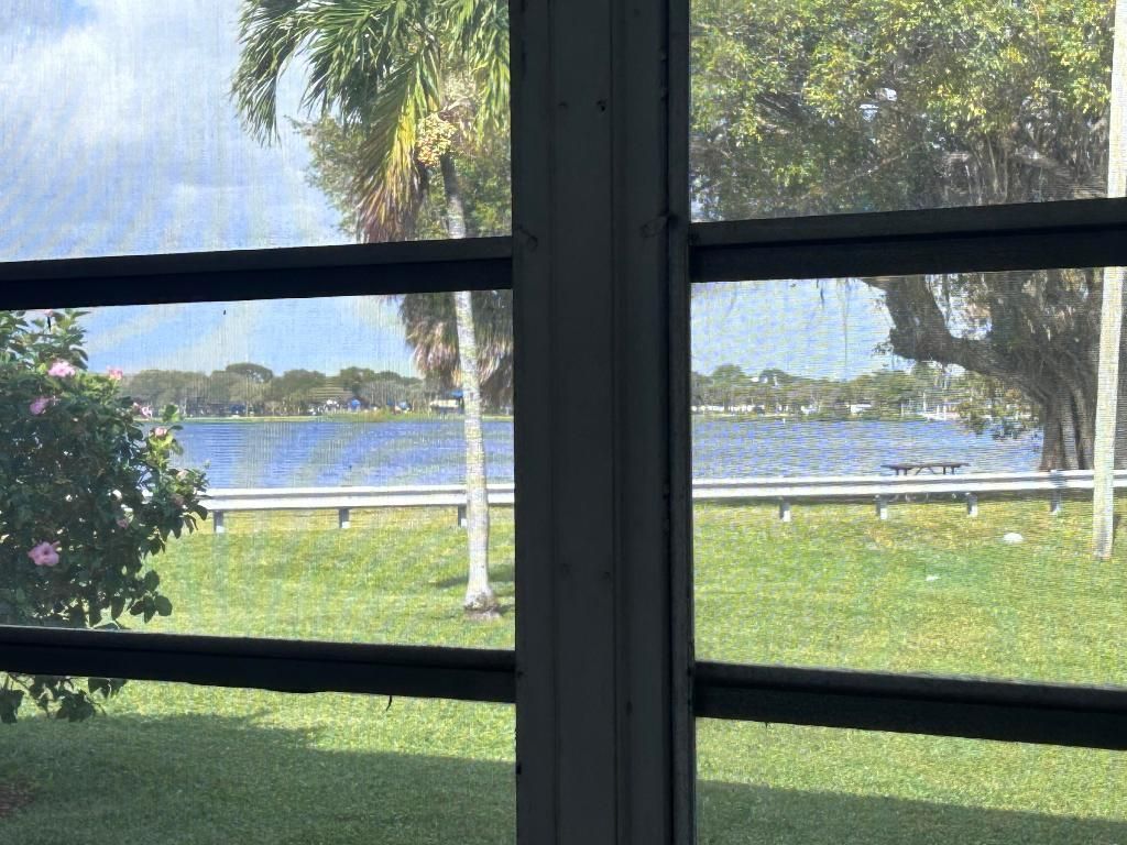 2400 Lake Osborne Drive, Unit 102, Lake Worth Beach, FL 33461 Photo