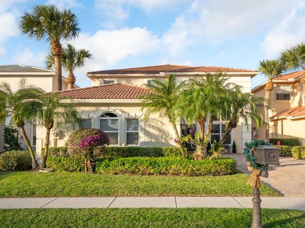 117 Via Condado Way, Palm Beach Gardens, FL 33418