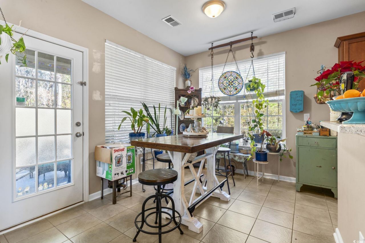 339 Burchwood Ln. Photo 9