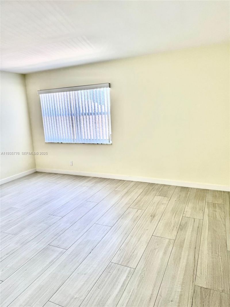 401 Golden Isles Dr, Unit 701, Hallandale Beach, FL 33009 Photo