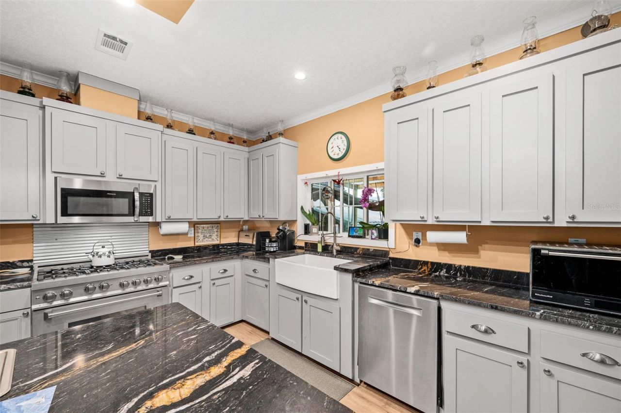 23016 NW 102nd Avenue, Alachua, FL 32615 Photo