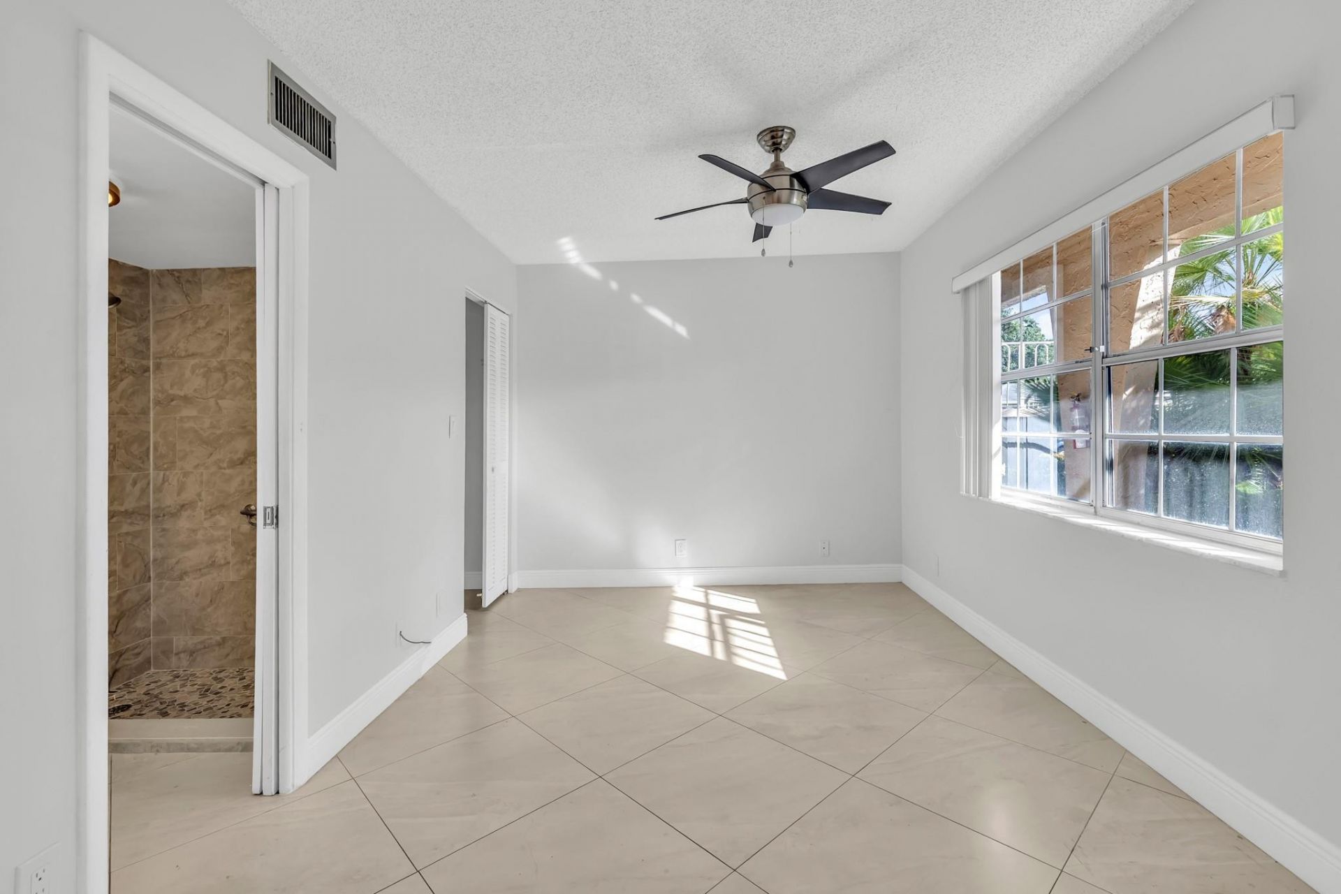 13950 Via Flora, Unit B, Delray Beach, FL 33484 Photo