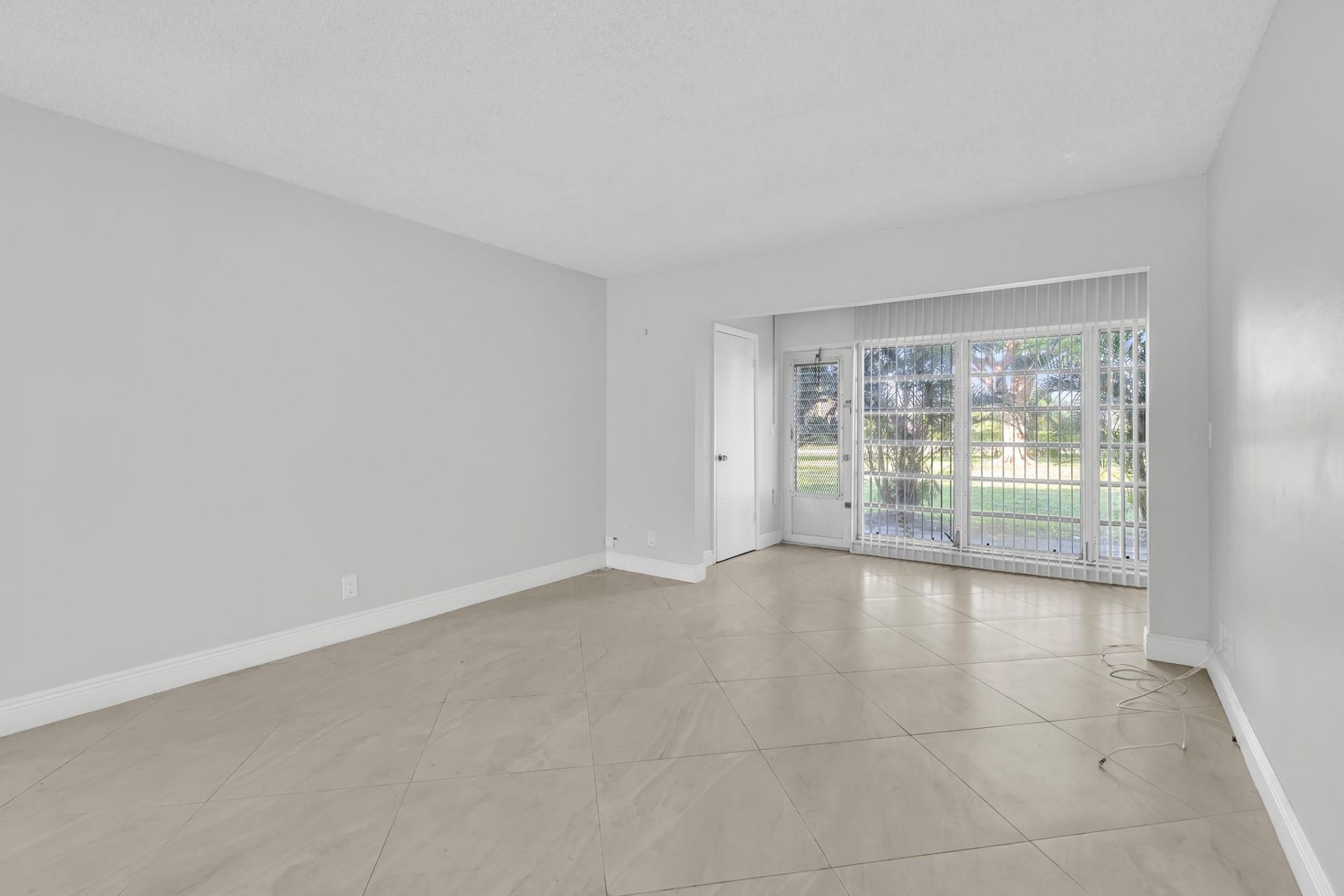 13950 Via Flora, Unit B, Delray Beach, FL 33484 Photo