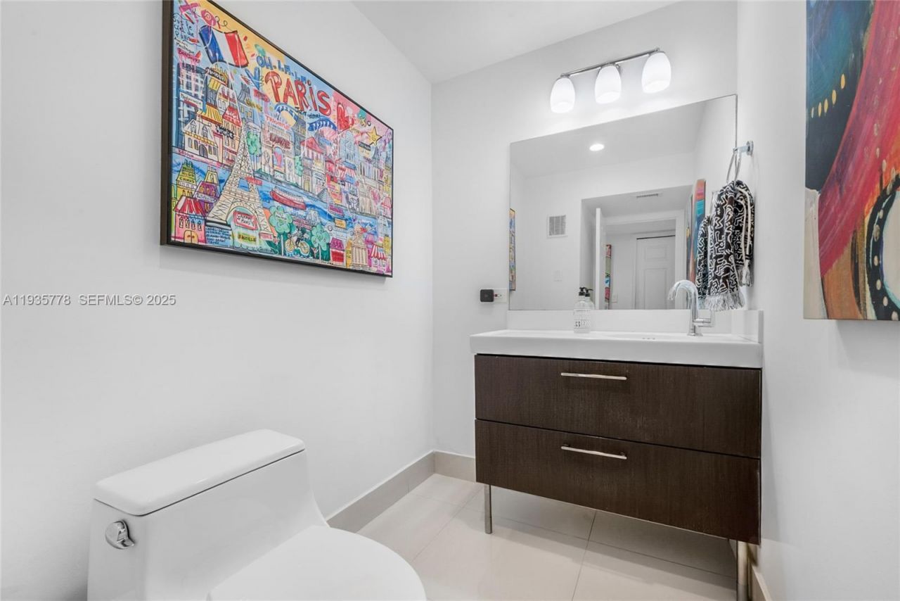 7075 SW 67th Ave, Unit 14, South Miami, FL 33143 Photo