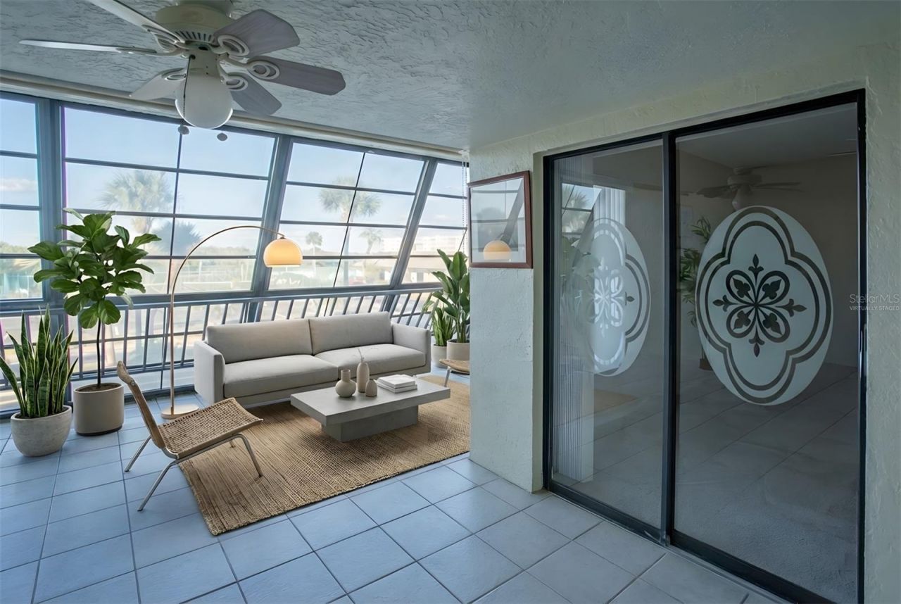 9860 62nd Terrace N, Unit 1014, Saint Petersburg, FL 33708 Photo