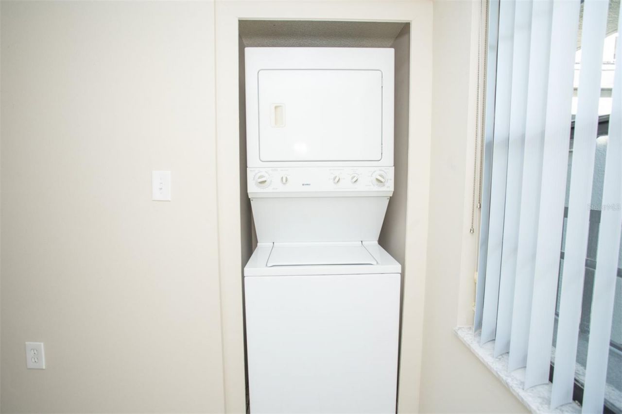 9860 62nd Terrace N, Unit 1014, Saint Petersburg, FL 33708 Photo