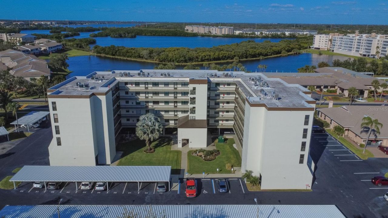 9860 62nd Terrace N, Unit 1014, Saint Petersburg, FL 33708 Photo