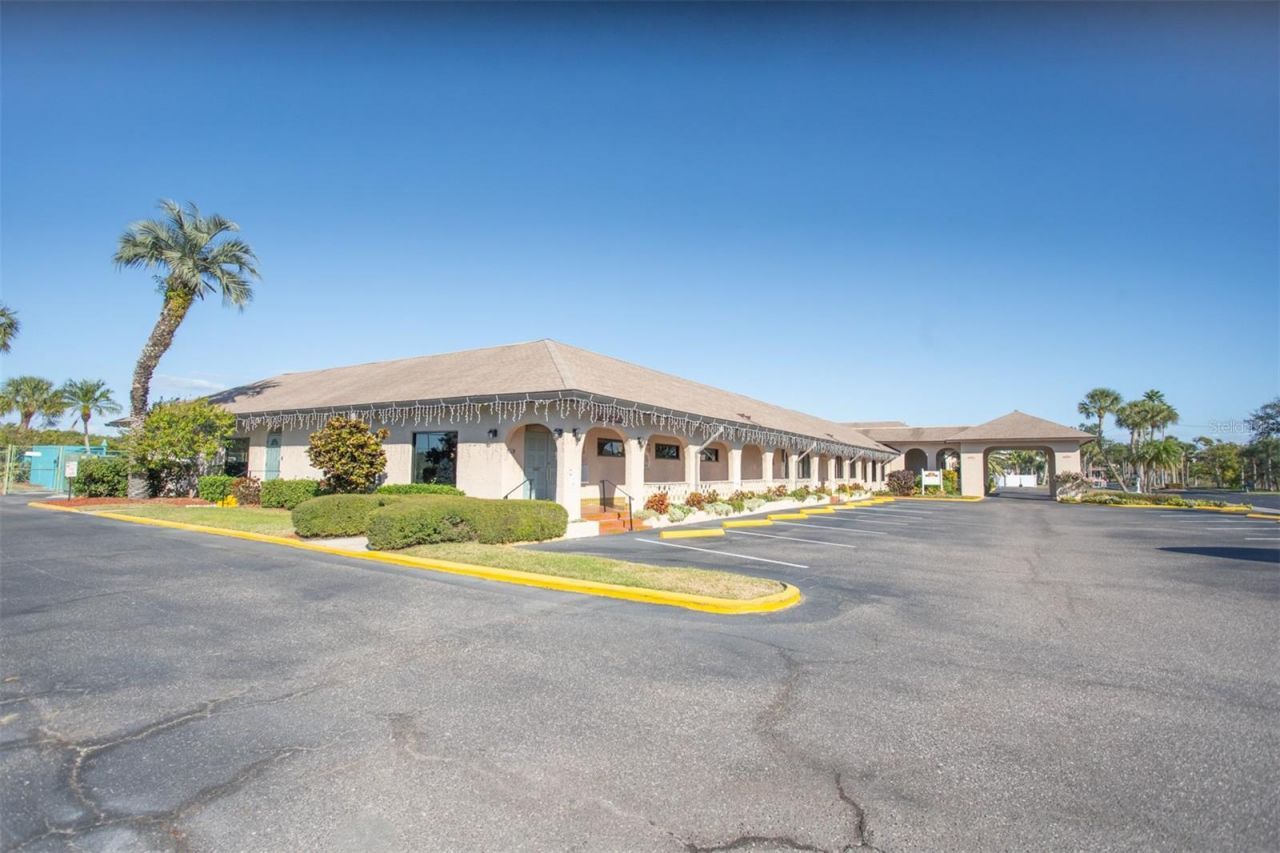 9860 62nd Terrace N, Unit 1014, Saint Petersburg, FL 33708 Photo