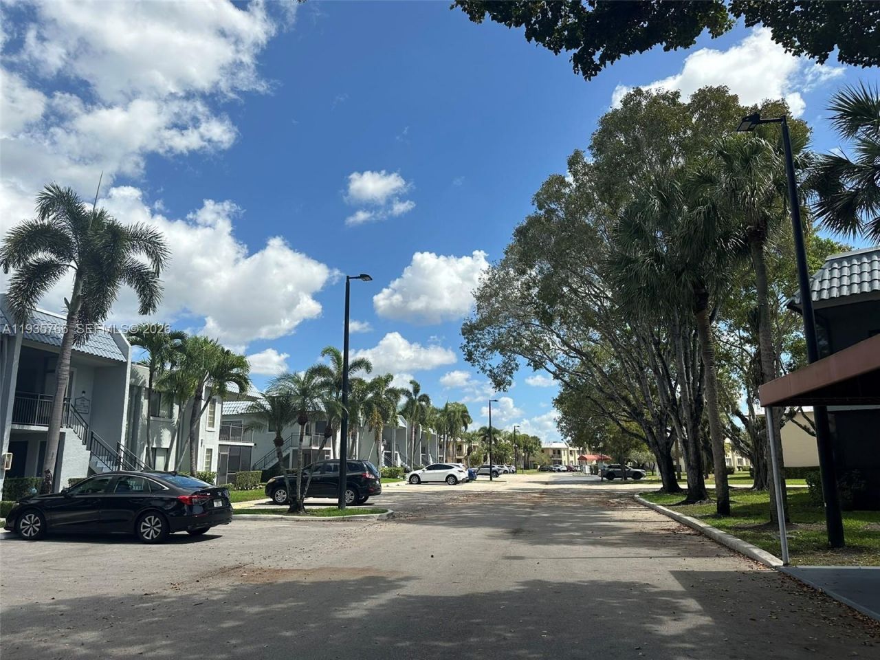 16511 Blatt Blvd, Unit 203, Weston, FL 33326 Photo