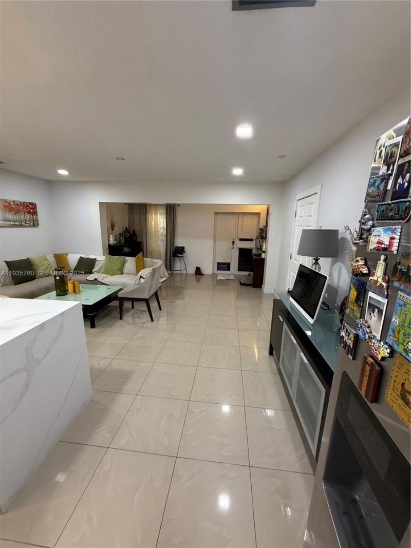 1031 NE 142nd St , North Miami, FL 33161 Photo