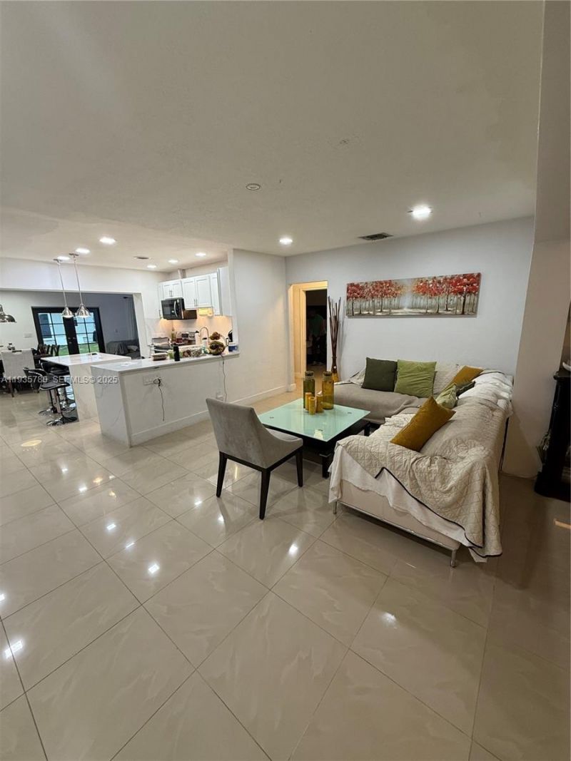 1031 NE 142nd St , North Miami, FL 33161 Photo