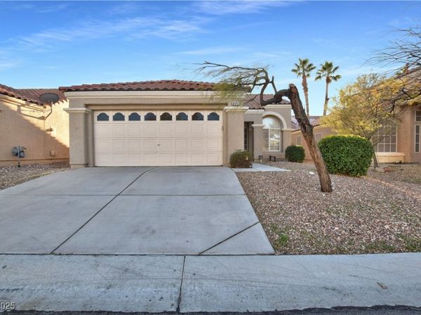 8041 Pottery Creek Drive, Las Vegas, NV 89128