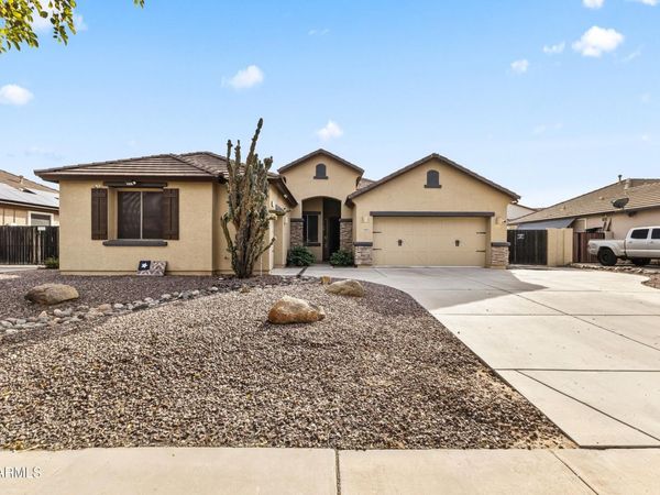 14089 W CHARTER OAK Road, Surprise, AZ 85379