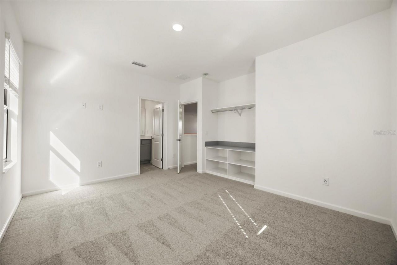 5680 High Seas Dr, Orlando, FL 32821 Photo