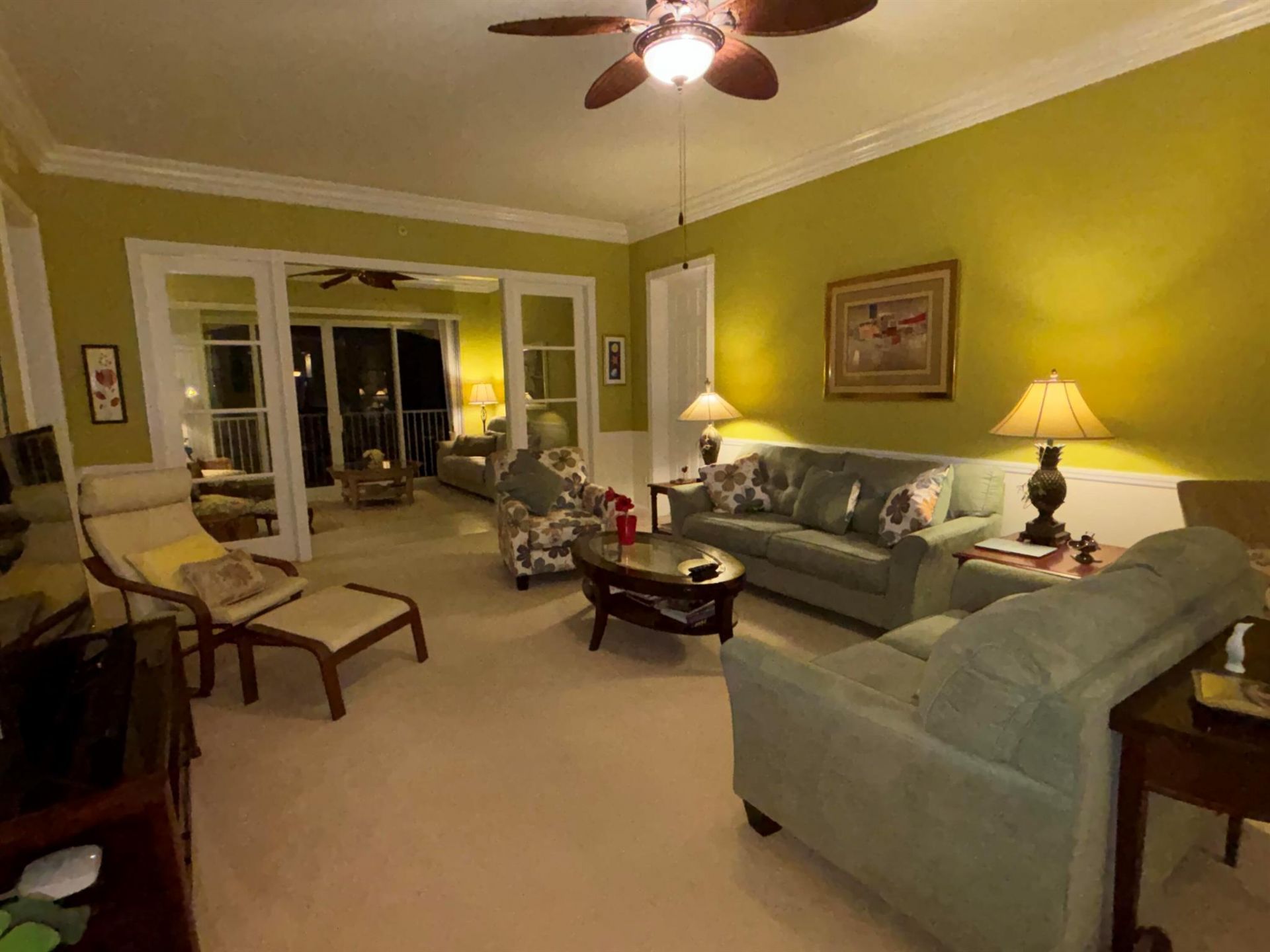 29 Harbour Isle Drive W, Unit 201, Fort Pierce, FL 34949 Photo