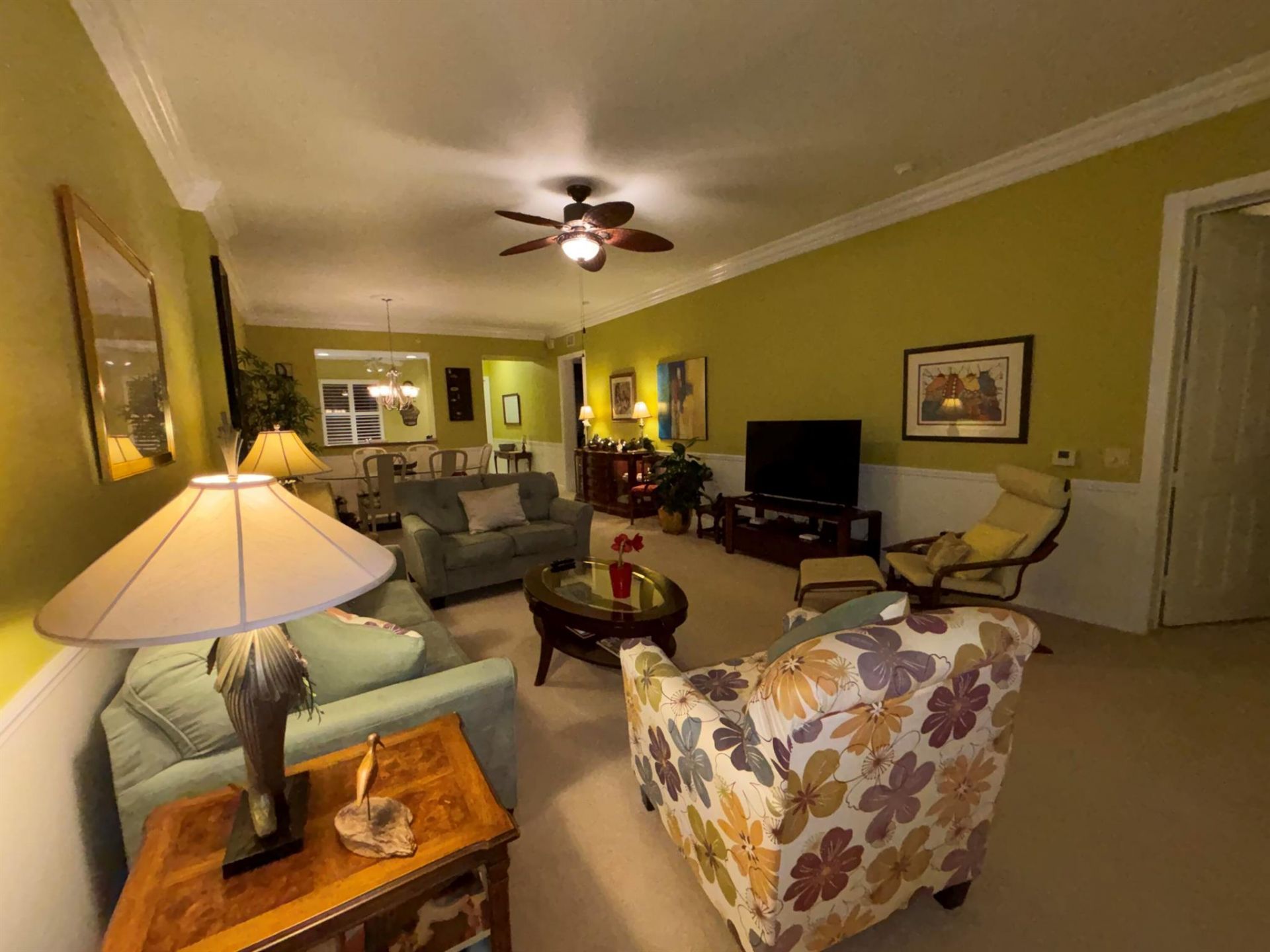 29 Harbour Isle Drive W, Unit 201, Fort Pierce, FL 34949 Photo