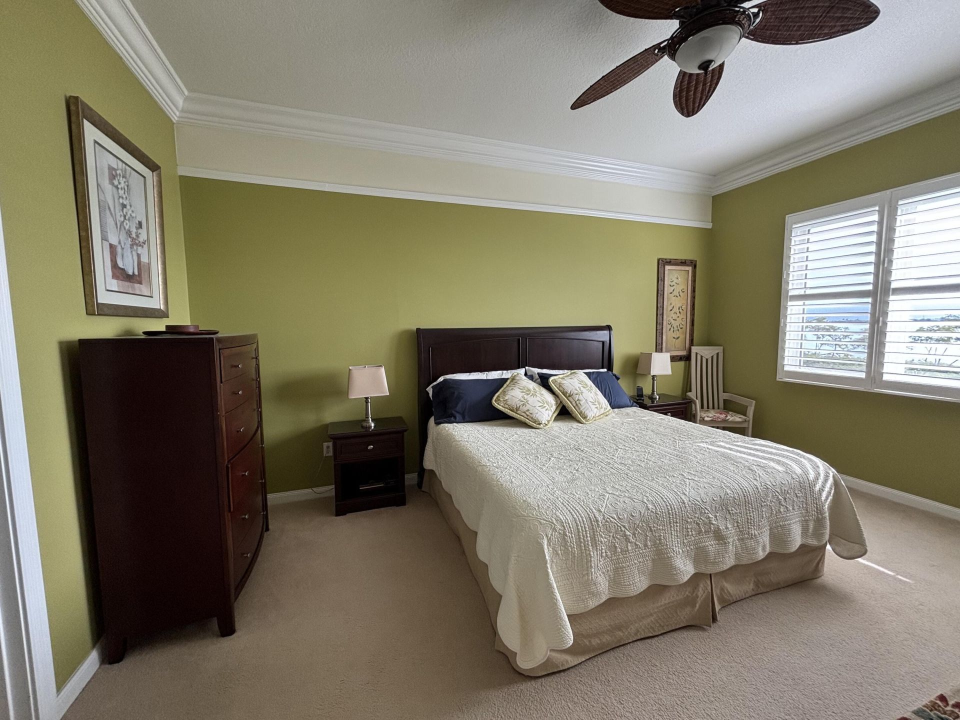 29 Harbour Isle Drive W, Unit 201, Fort Pierce, FL 34949 Photo