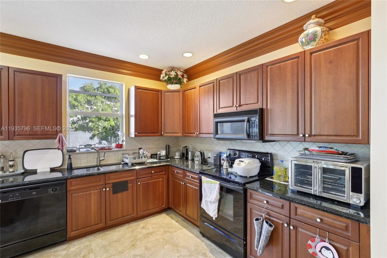 16479 SW 54th Ct, Miramar, FL 33027 Photo