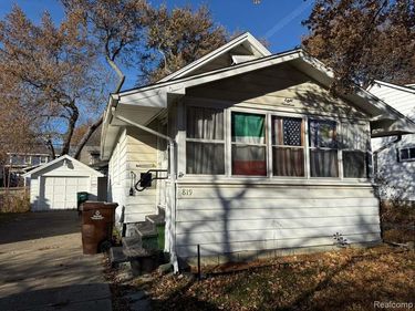 819 Cawood Street, Lansing, MI 48915