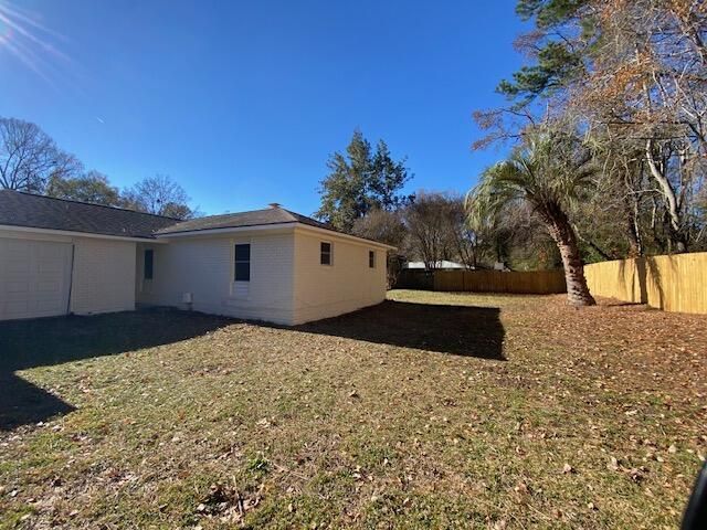 230 Smythe Drive Photo 19