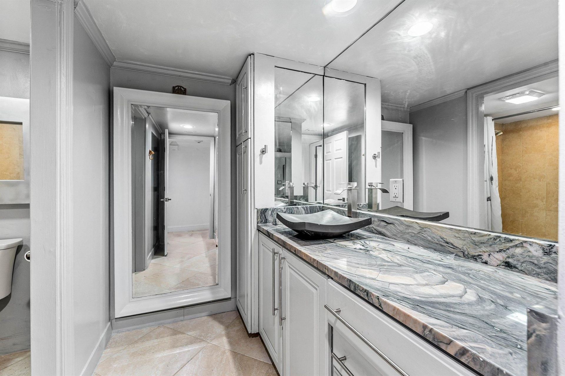 5080 N Ocean Drive, Unit 6b, Singer Island, FL 33404 Photo