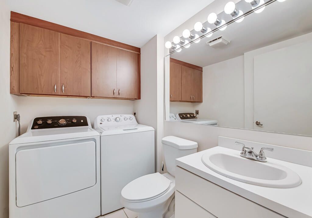 7 Amherst Court, Unit Apt A, Royal Palm Beach, FL 33411 Photo