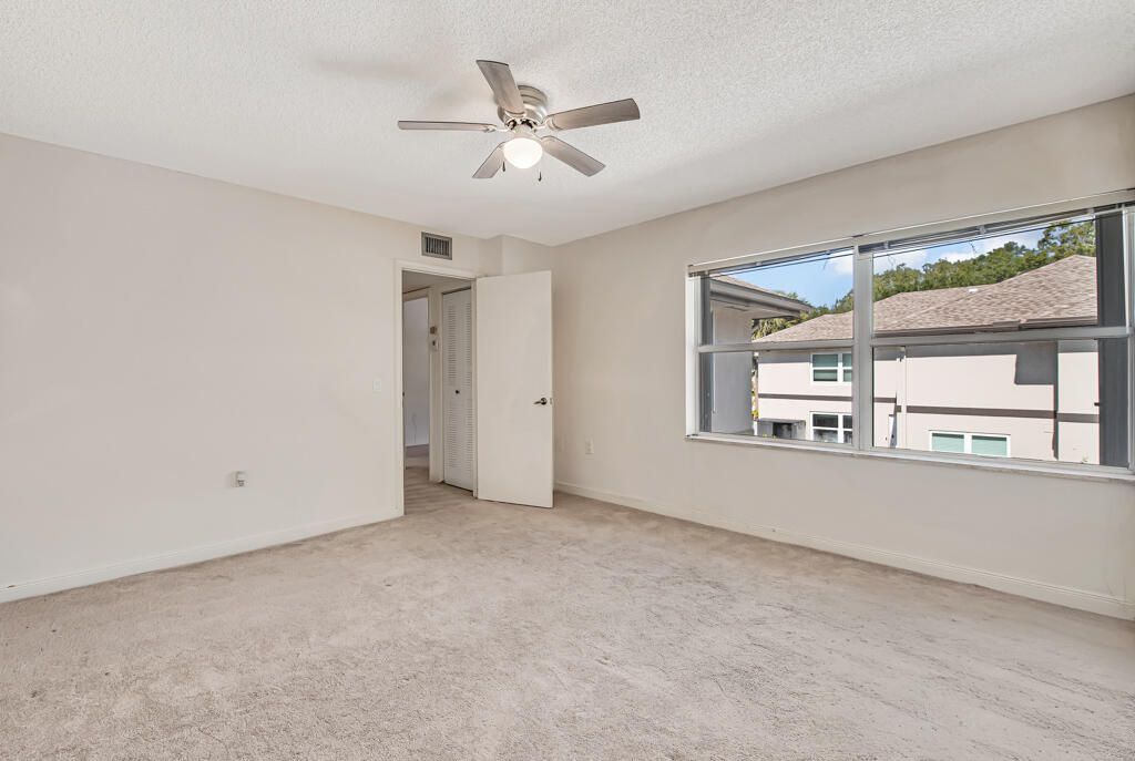 7 Amherst Court, Unit Apt A, Royal Palm Beach, FL 33411 Photo